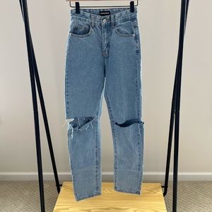 Medium Wash Loose Ripped Jeans
